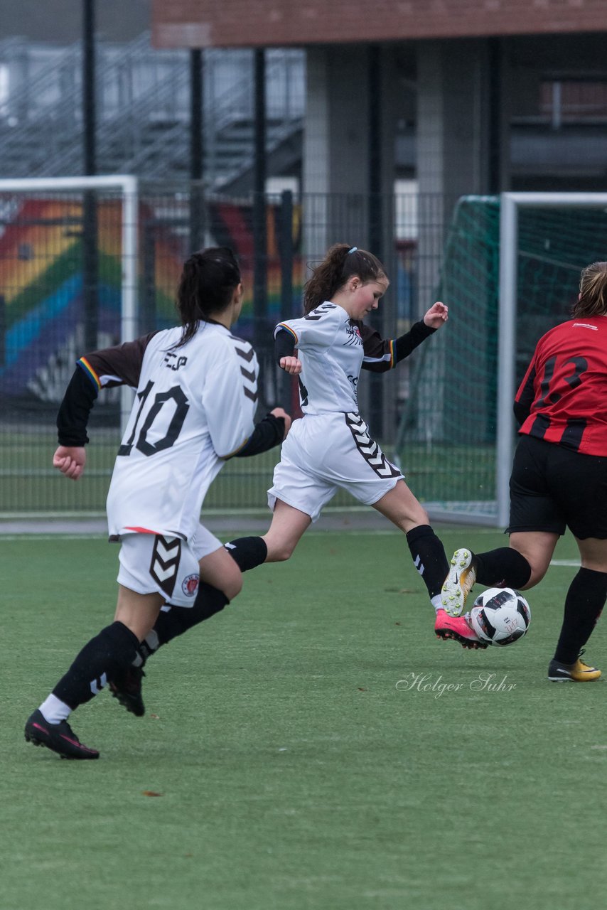 Bild 271 - B-Juniorinnen FC St.Pauli . Braedstrup IF : Ergebnis: 4:1